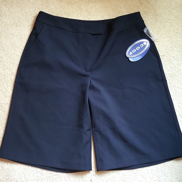 Scoop Women's Tailored Walking Shorts Size 6 - Picture 1 of 10